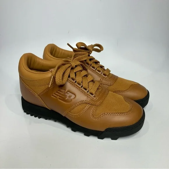 New Balance‎ Rainier low brown sneakers size men’s 5